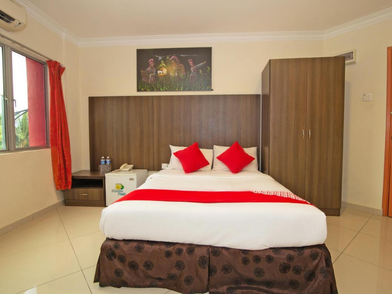 Oyo 424 Kk Inn Hotel Ampang  Εξωτερικό φωτογραφία