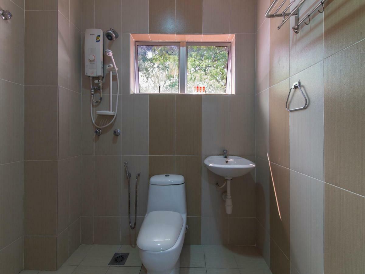 Oyo 424 Kk Inn Hotel Ampang  Εξωτερικό φωτογραφία