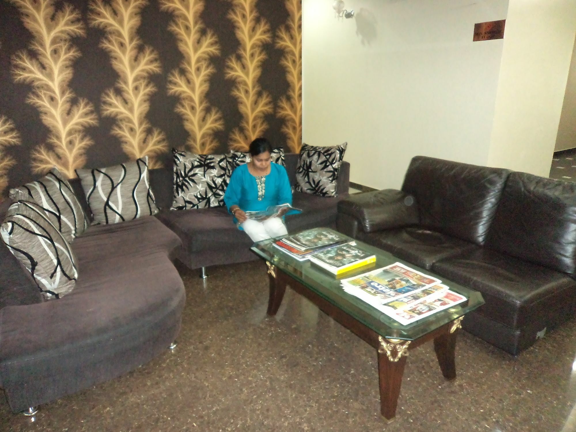 Oyo 424 Kk Inn Hotel Ampang  Εξωτερικό φωτογραφία